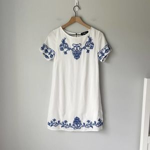 Lulus Women's White Dress Blue Embroidery Size XS